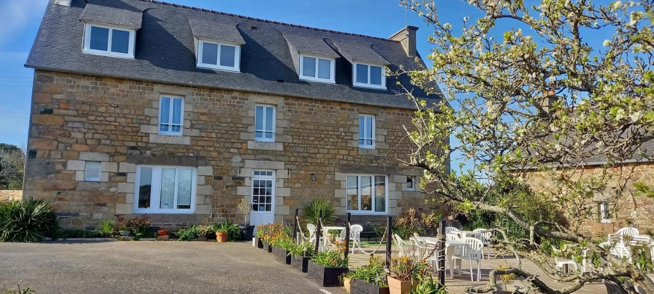 Le Relais De Launay 2*