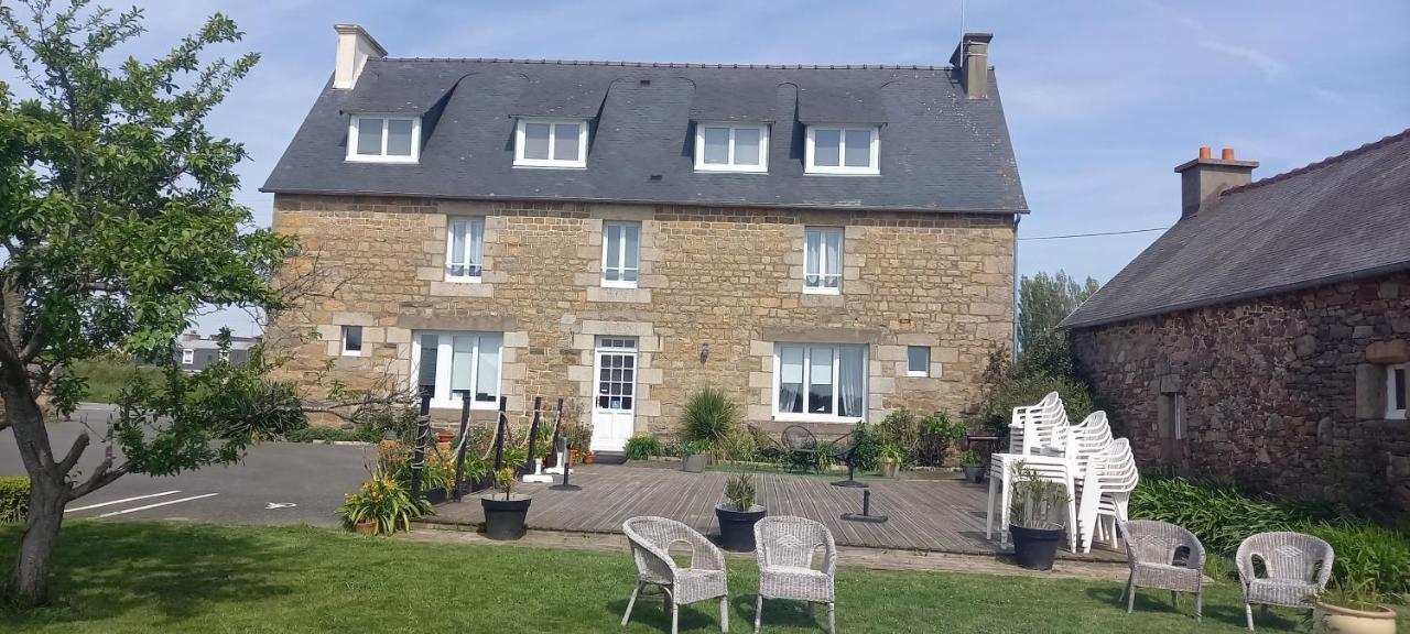 Le Relais De Launay 2*