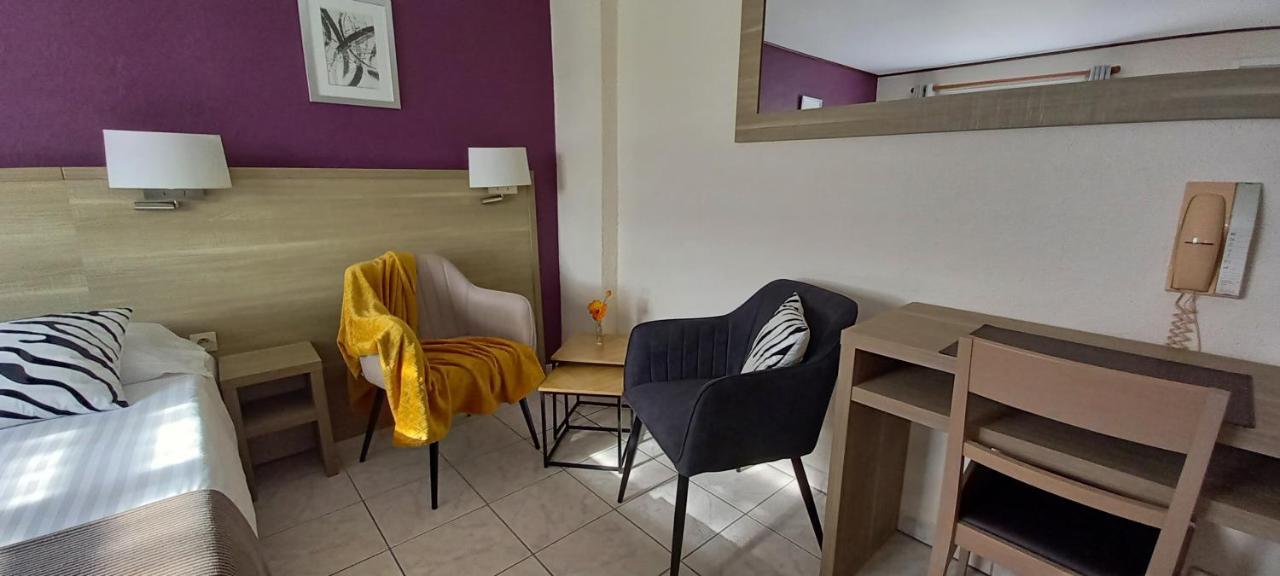 Hotel Le Relais De Launay Ploubazlanec