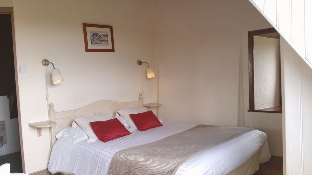 Le Relais De Launay 2*