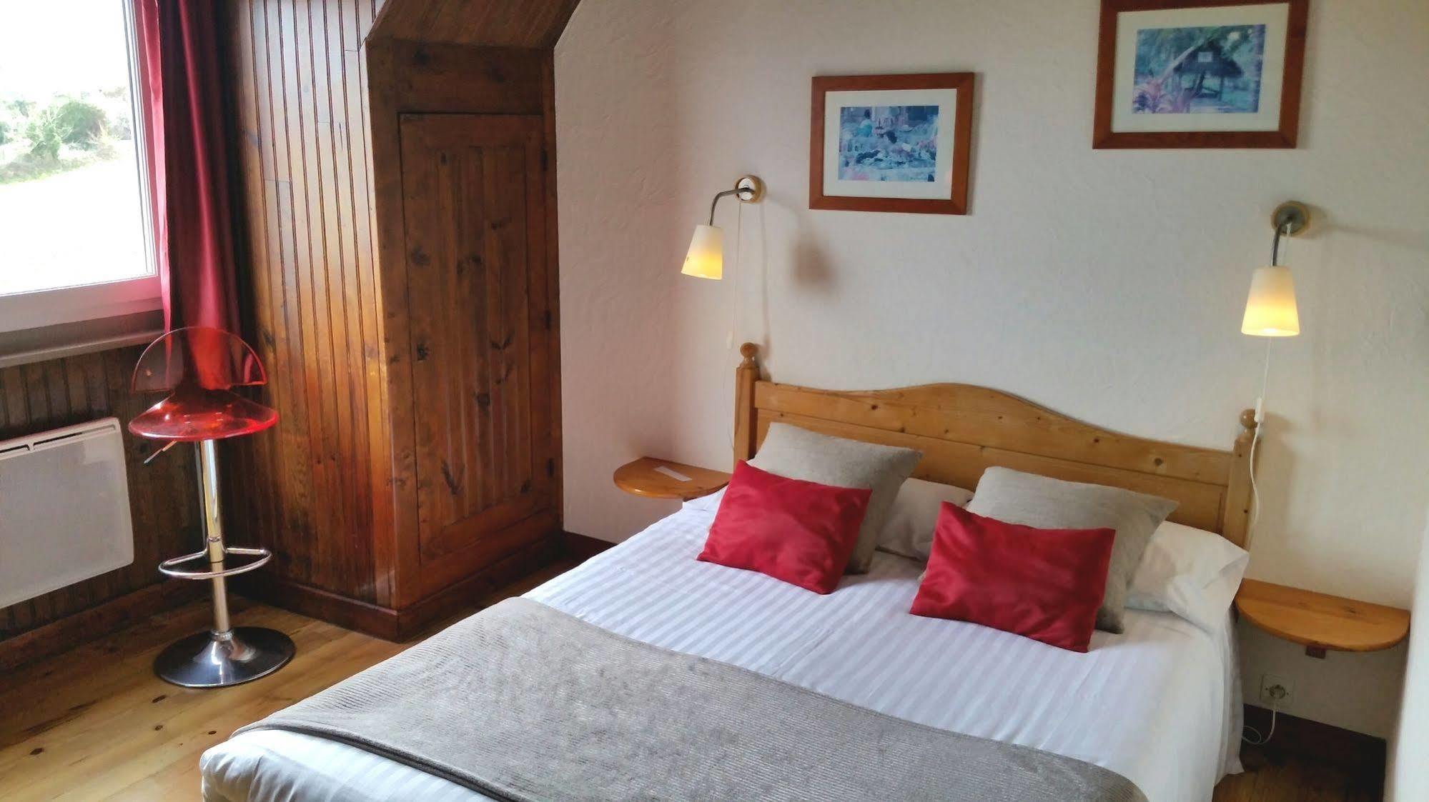 Le Relais De Launay 2*