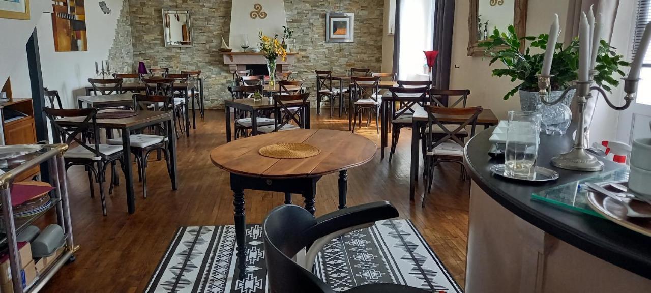 Le Relais De Launay Ploubazlanec